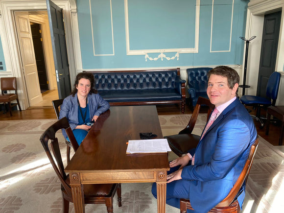 8,000 more people working in the West