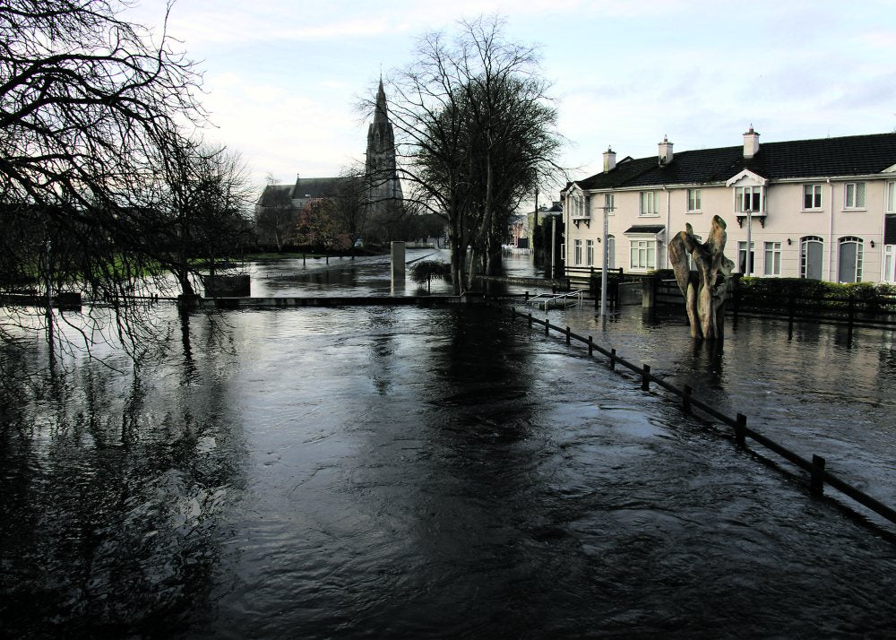 Estimated 10,000 people strike for climate change last month